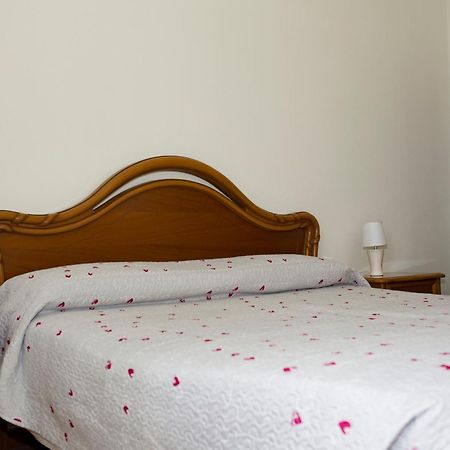 Casa Vacanze Tra Le Mura 레반토 외부 사진