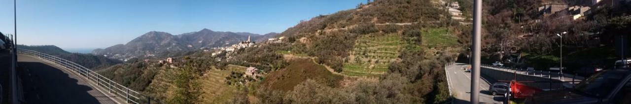Casa Vacanze Tra Le Mura 레반토 외부 사진