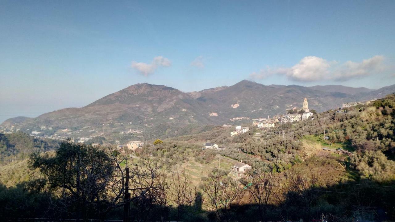 Casa Vacanze Tra Le Mura 레반토 외부 사진
