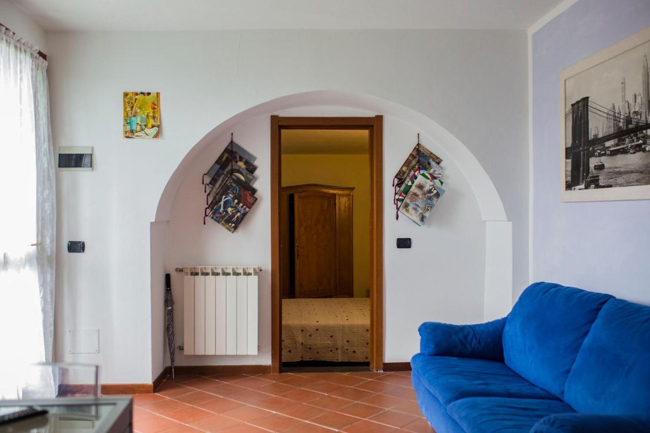 Casa Vacanze Tra Le Mura 레반토 외부 사진
