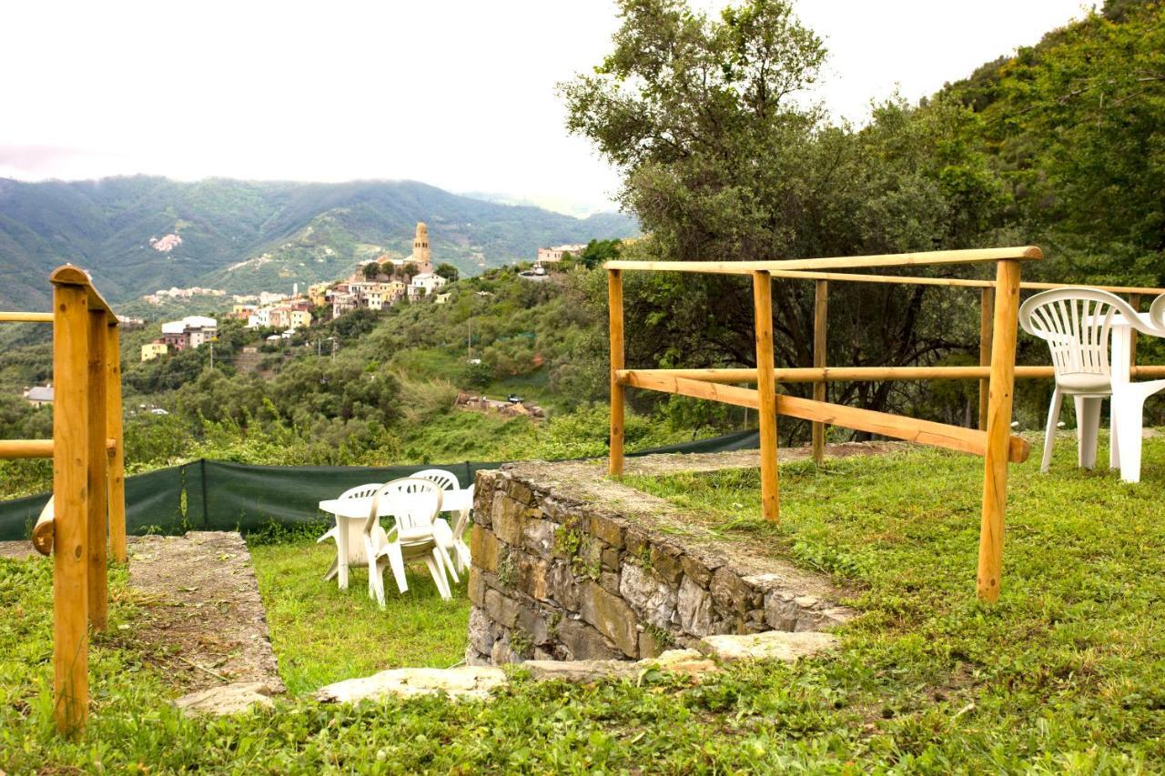 Casa Vacanze Tra Le Mura 레반토 외부 사진